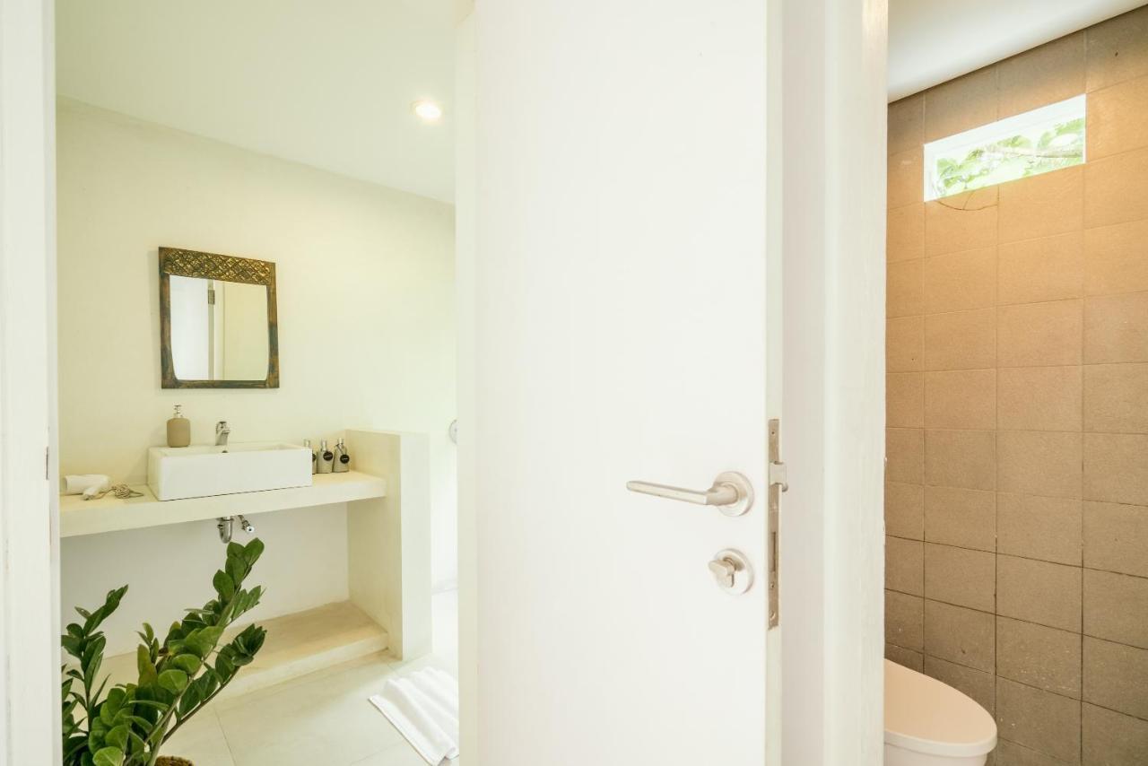 Batu Belig Living Managed By Cpm Bali Apartment Seminyak  Exterior photo